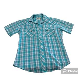 Men’s Wrangler shirt size M